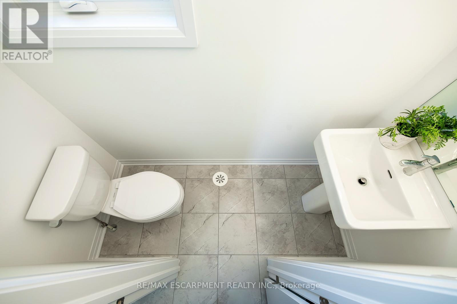 3262 Crystal Drive, Oakville, Ontario  L6M 4K1 - Photo 14 - W12721968