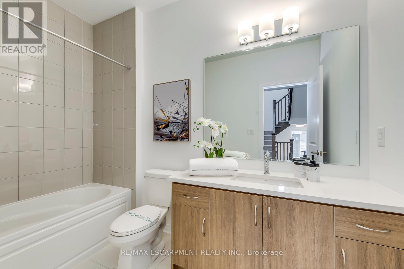 3262 Crystal Drive, Oakville, Ontario  L6M 4K1 - Photo 27 - W12721968