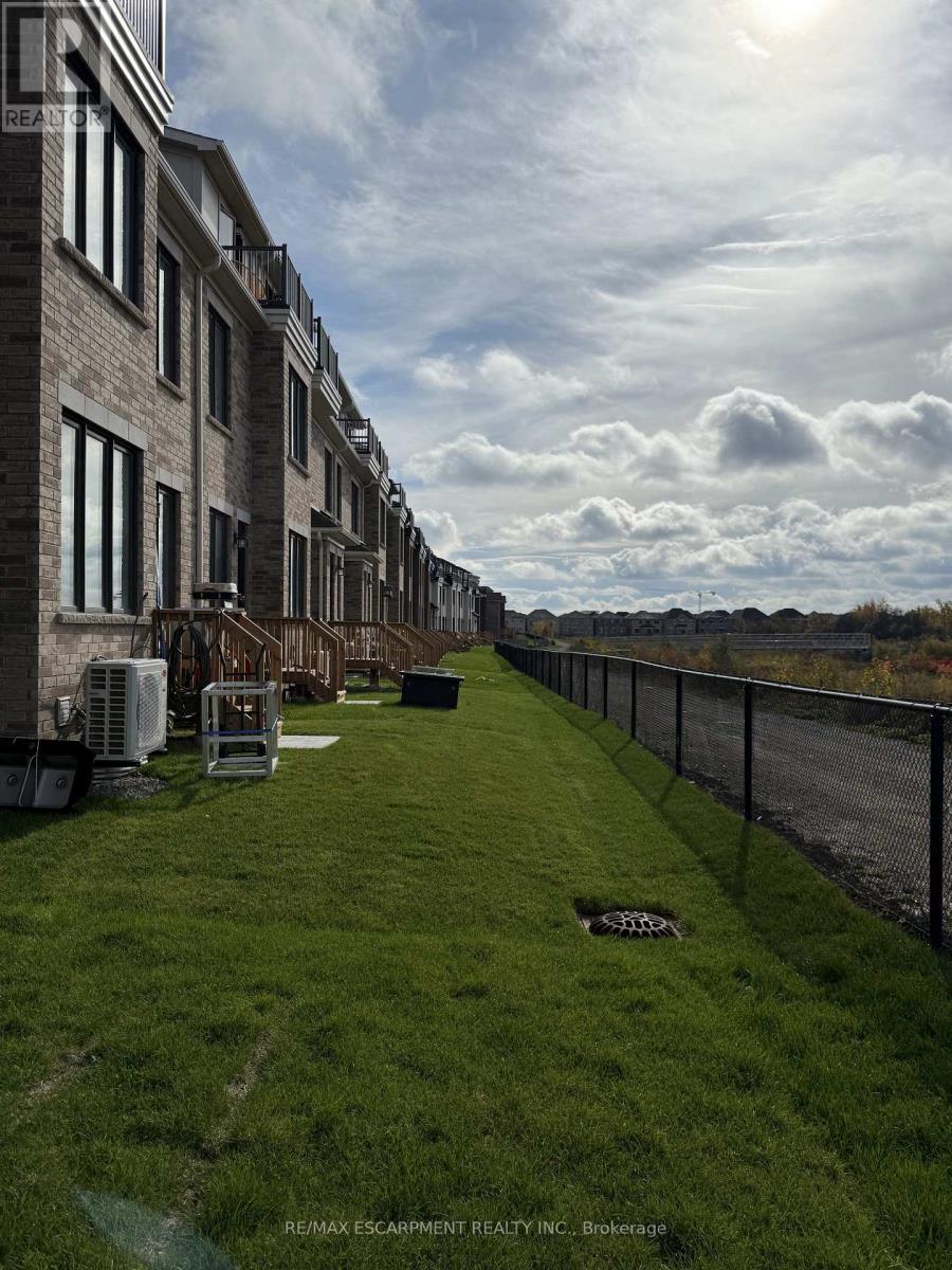 3262 Crystal Drive, Oakville, Ontario  L6M 4K1 - Photo 41 - W12721968