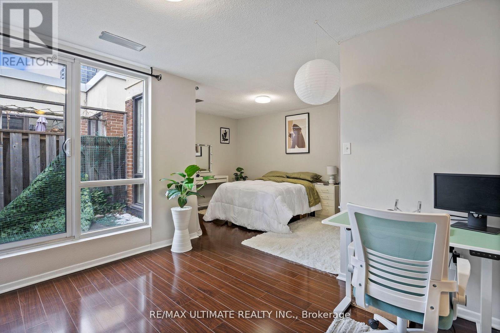 332 - 2 Valhalla Inn Road, Toronto, Ontario  M9B 6C3 - Photo 13 - W12721970