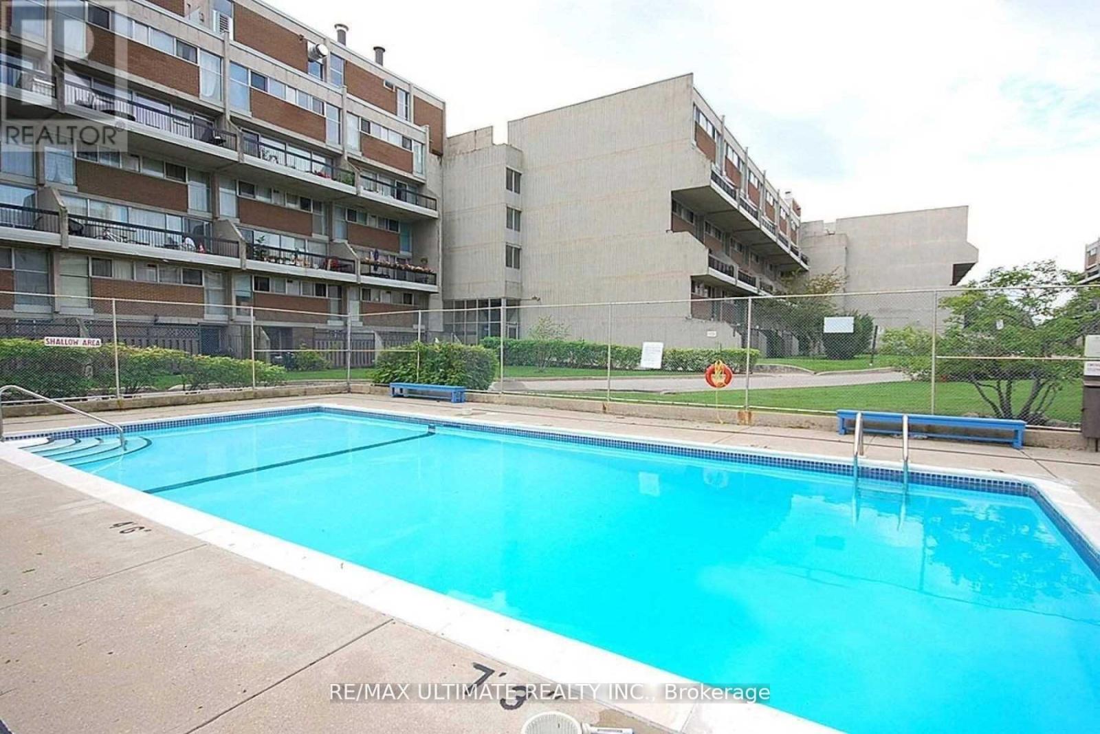 332 - 2 Valhalla Inn Road, Toronto, Ontario  M9B 6C3 - Photo 31 - W12721970