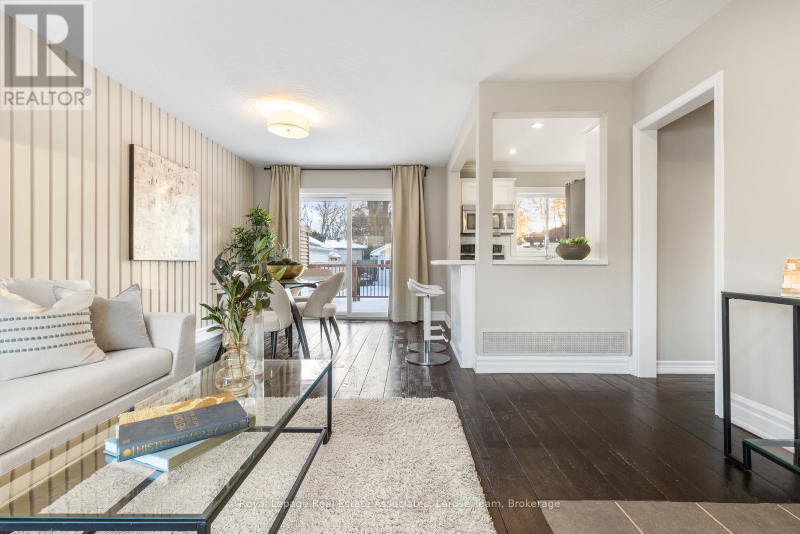 2176 Florian Road, Mississauga, Ontario  L5A 2M4 - Photo 7 - W12722024