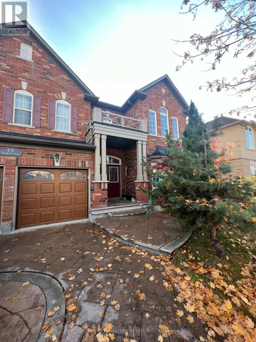 55 RICHGROVE DRIVE, Brampton, Ontario