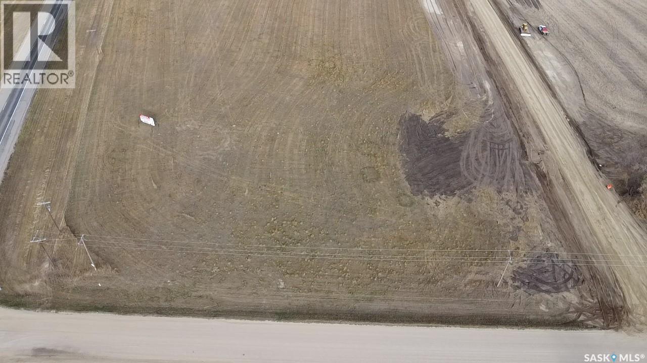 9 0 11 Highway, Dundurn Rm No. 314, Saskatchewan  S7K 0J1 - Photo 9 - SK027267