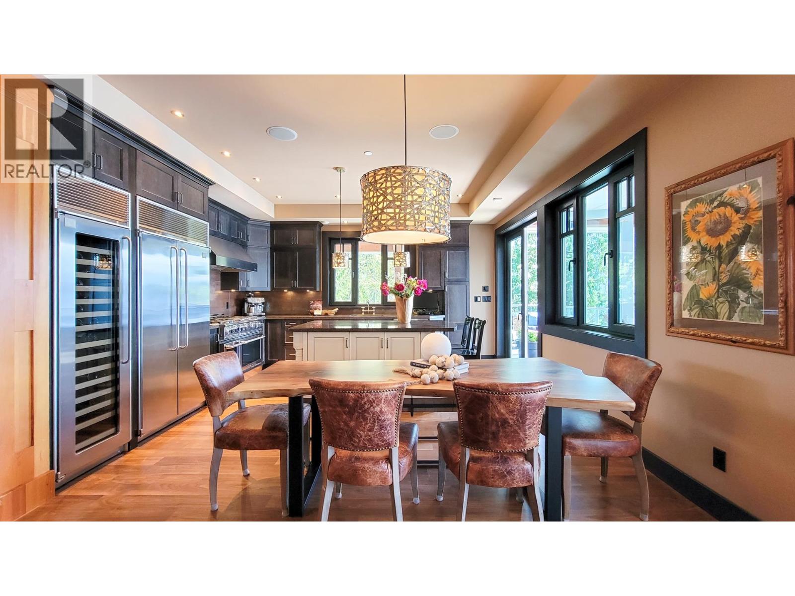 5125 Indian River Drive, North Vancouver, British Columbia  V7G 2T6 - Photo 10 - R3076609