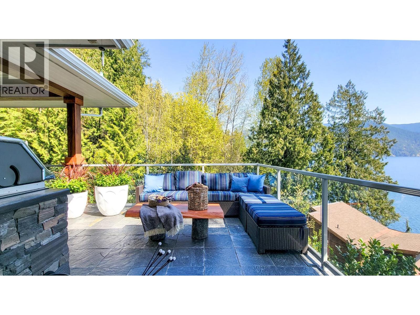 5125 Indian River Drive, North Vancouver, British Columbia  V7G 2T6 - Photo 31 - R3076609