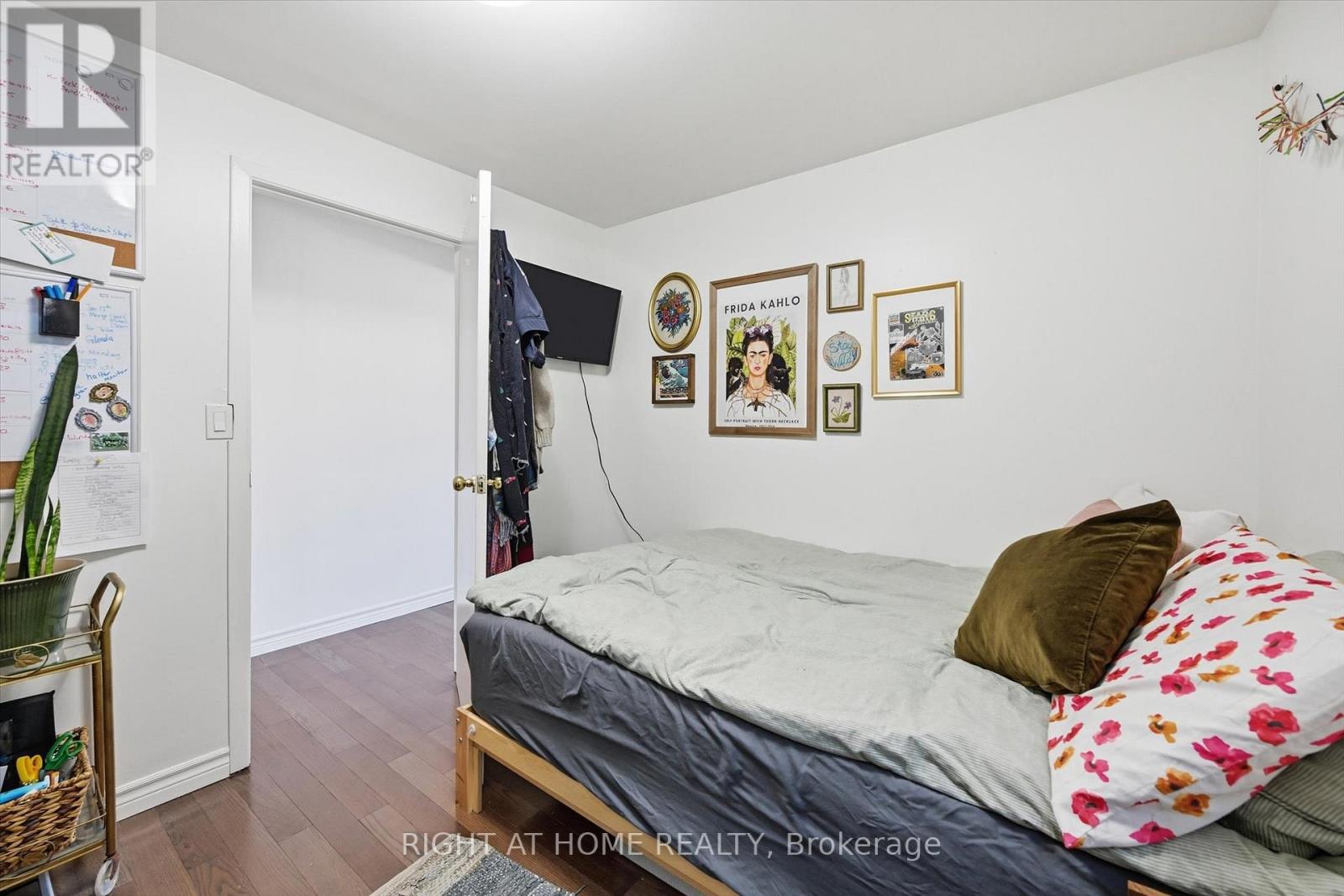 18 Fraser Avenue, Hamilton, Ontario  L8H 4G7 - Photo 14 - X12721854