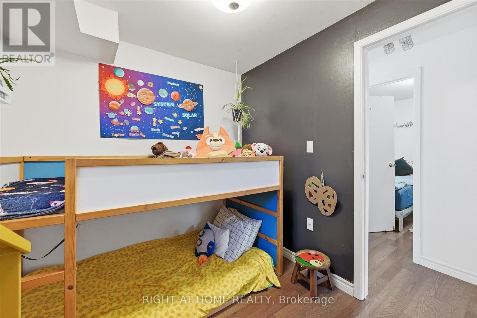 18 Fraser Avenue, Hamilton, Ontario  L8H 4G7 - Photo 16 - X12721854