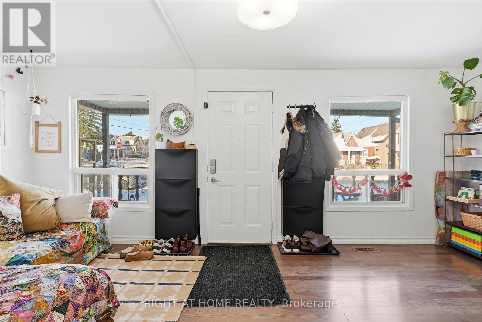 18 Fraser Avenue, Hamilton, Ontario  L8H 4G7 - Photo 6 - X12721854