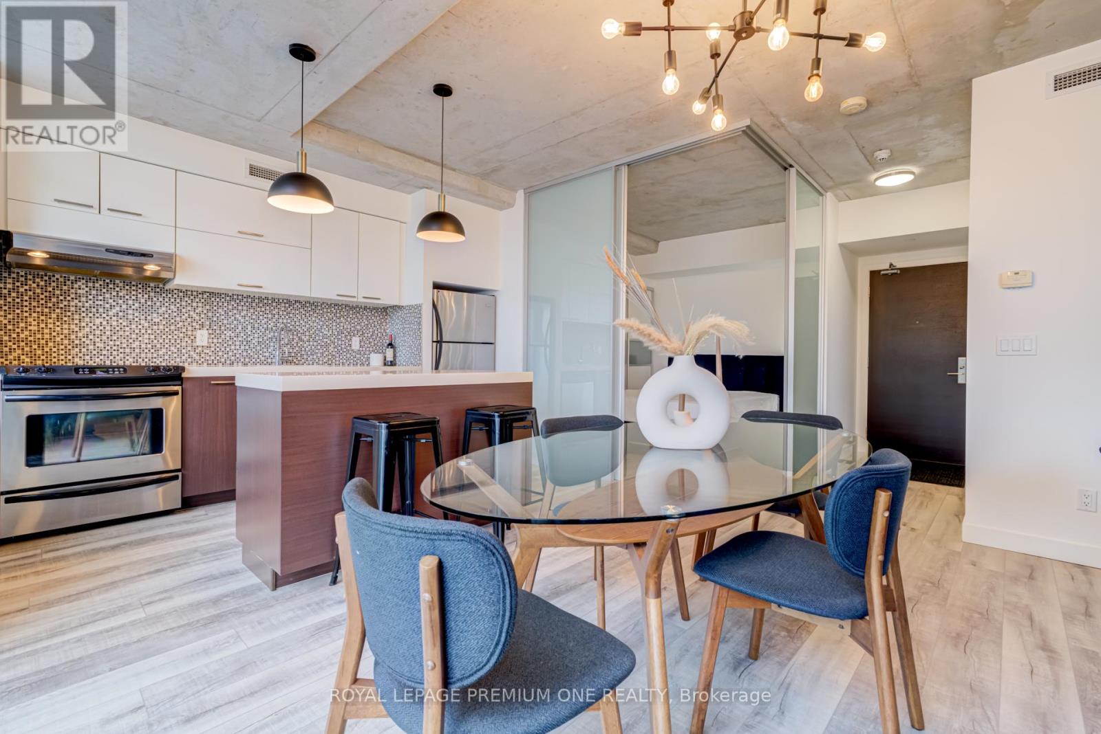 812 - 55 Stewart Street, Toronto, Ontario  M5V 2V1 - Photo 6 - C12721136