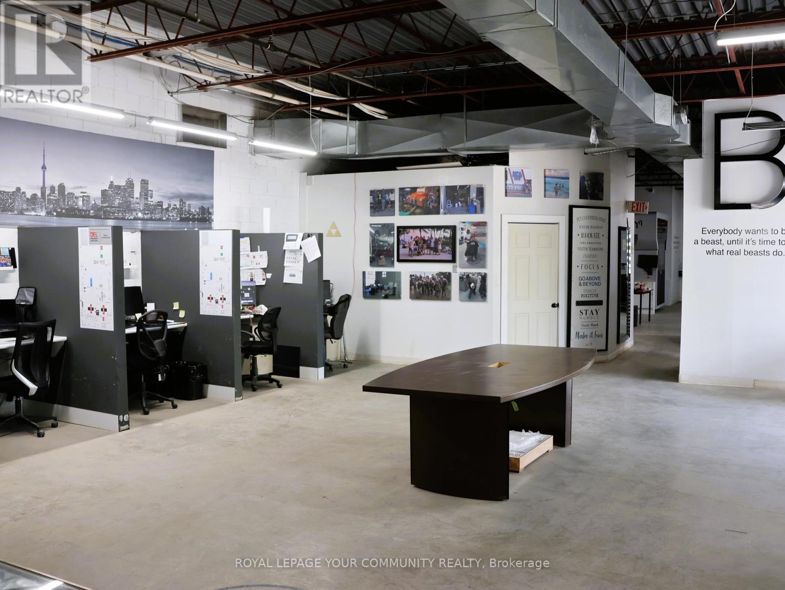 145 Engelhard Drive, Aurora, Ontario  L4G 3V1 - Photo 8 - N12382323