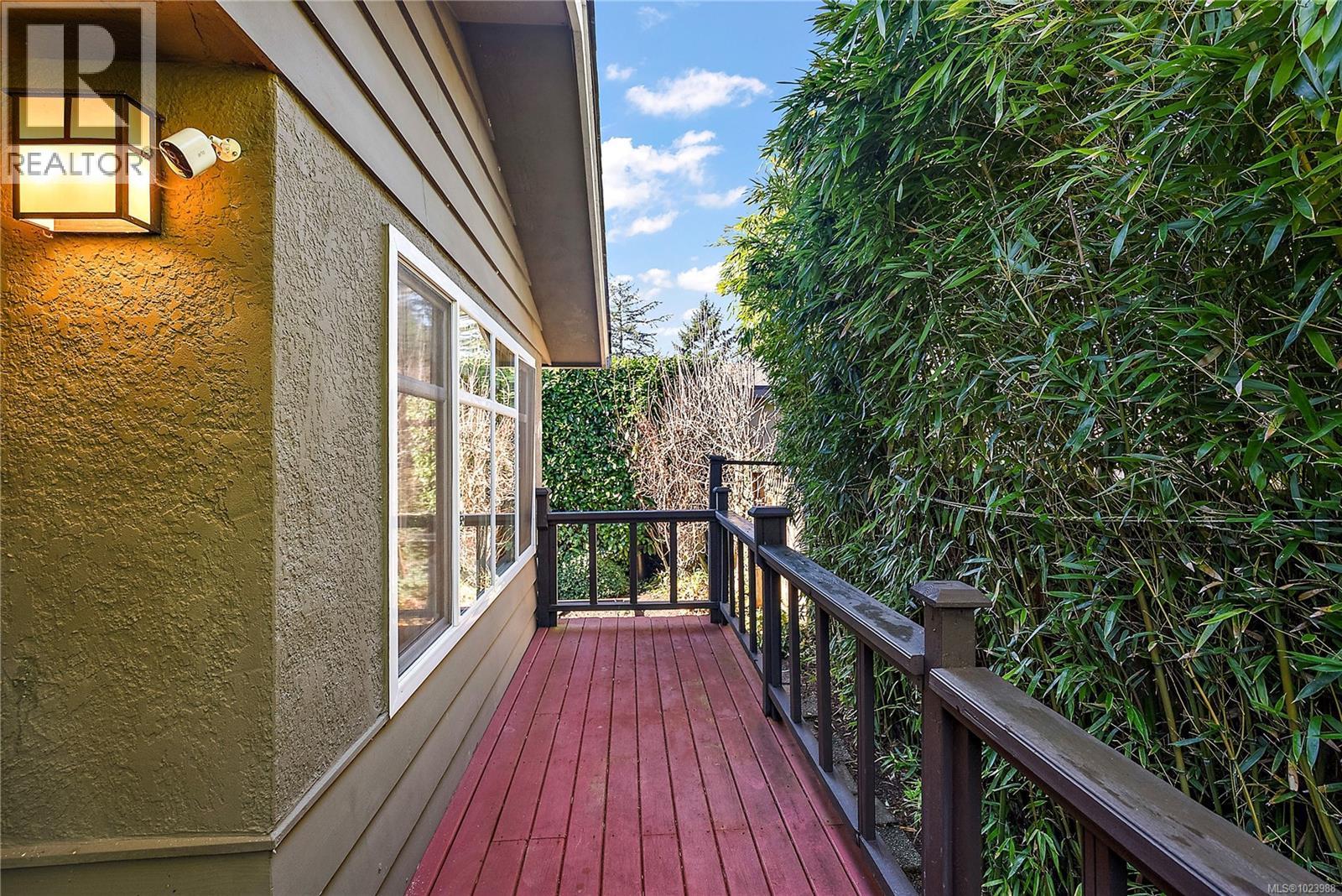 5 869 Clarke Rd, Central Saanich, British Columbia  V8M 2G1 - Photo 25 - 1023988