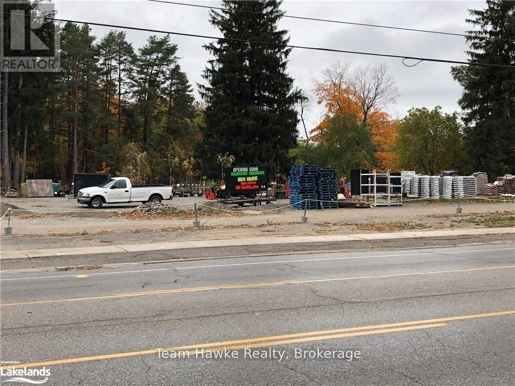 814 Yonge Street, Midland, Ontario L4R 2E7 - Photo 3 - S12722080