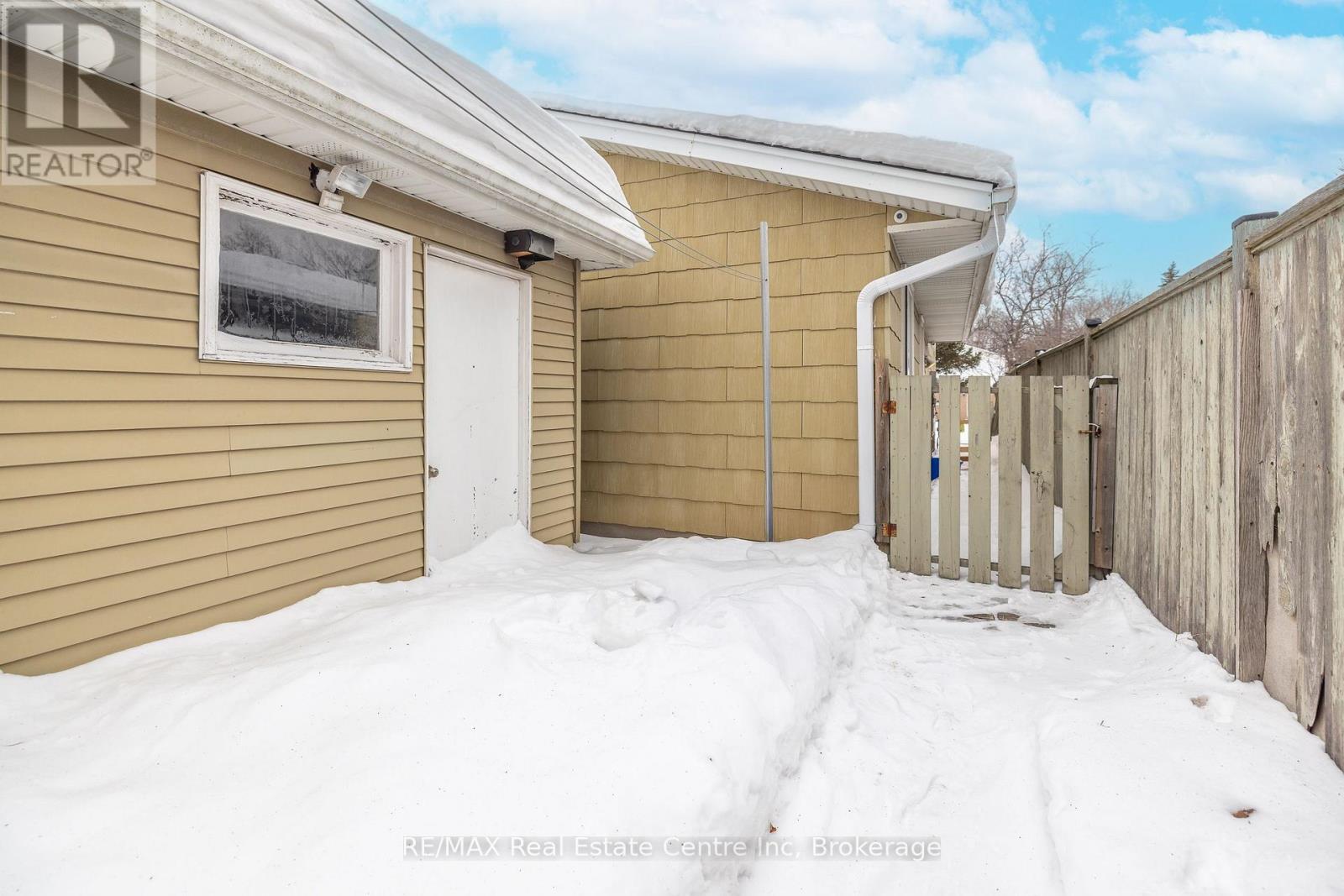 461 Strasburg Road, Kitchener, Ontario  N2E 1P1 - Photo 5 - X12722078