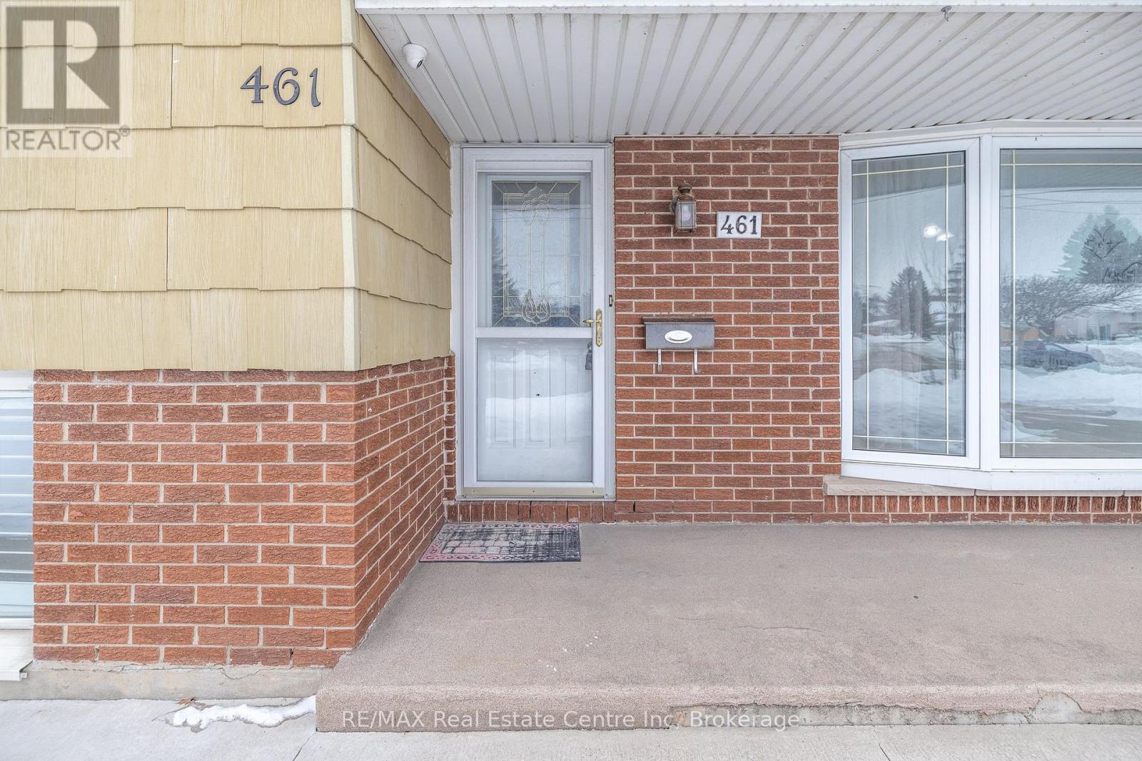 461 Strasburg Road, Kitchener, Ontario  N2E 1P1 - Photo 7 - X12722078