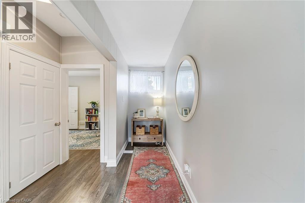 260 Sanatorium Road, Hamilton, Ontario  L9C 1Z9 - Photo 4 - 40791624