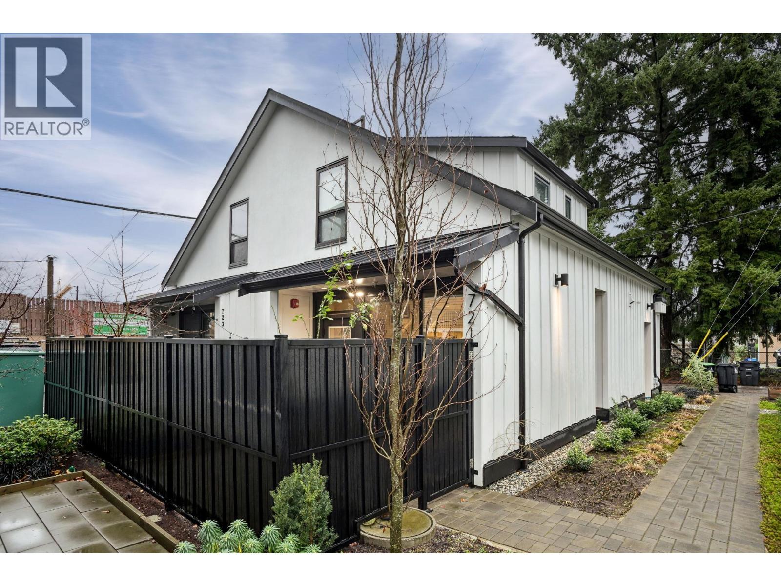 721 E 26TH AVENUE, Vancouver, British Columbia