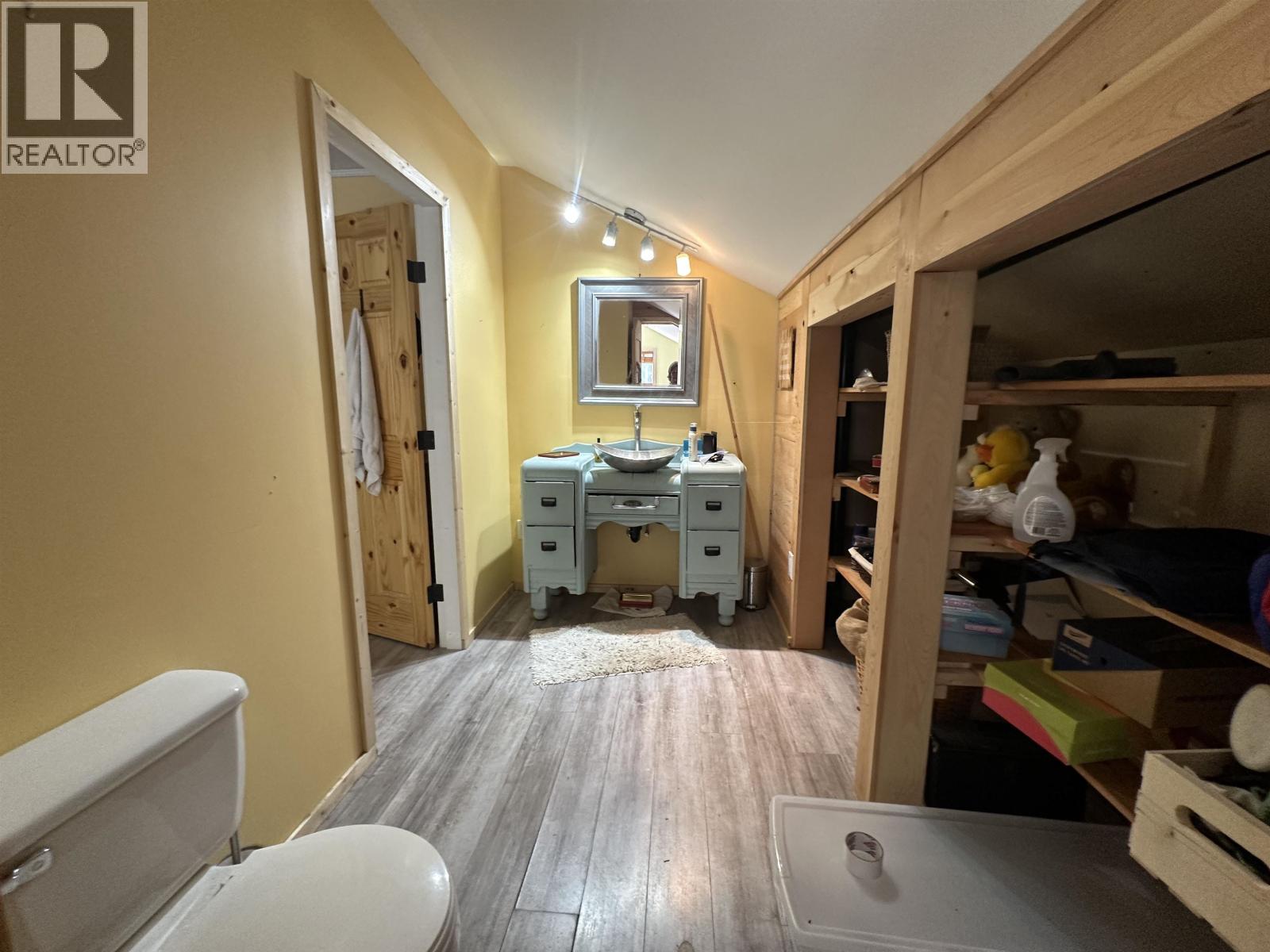 5973 Cedar Creek Road, Likely, British Columbia  V0L 1N0 - Photo 20 - R3082024