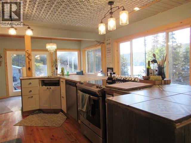 5973 Cedar Creek Road, Likely, British Columbia  V0L 1N0 - Photo 5 - R3082024