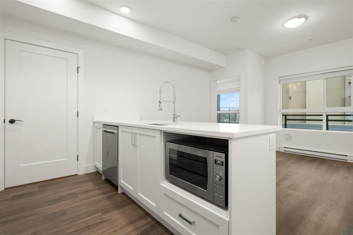 101 33568 George Ferguson Way, Abbotsford, British Columbia  V2S 0M3 - Photo 7 - R3082385