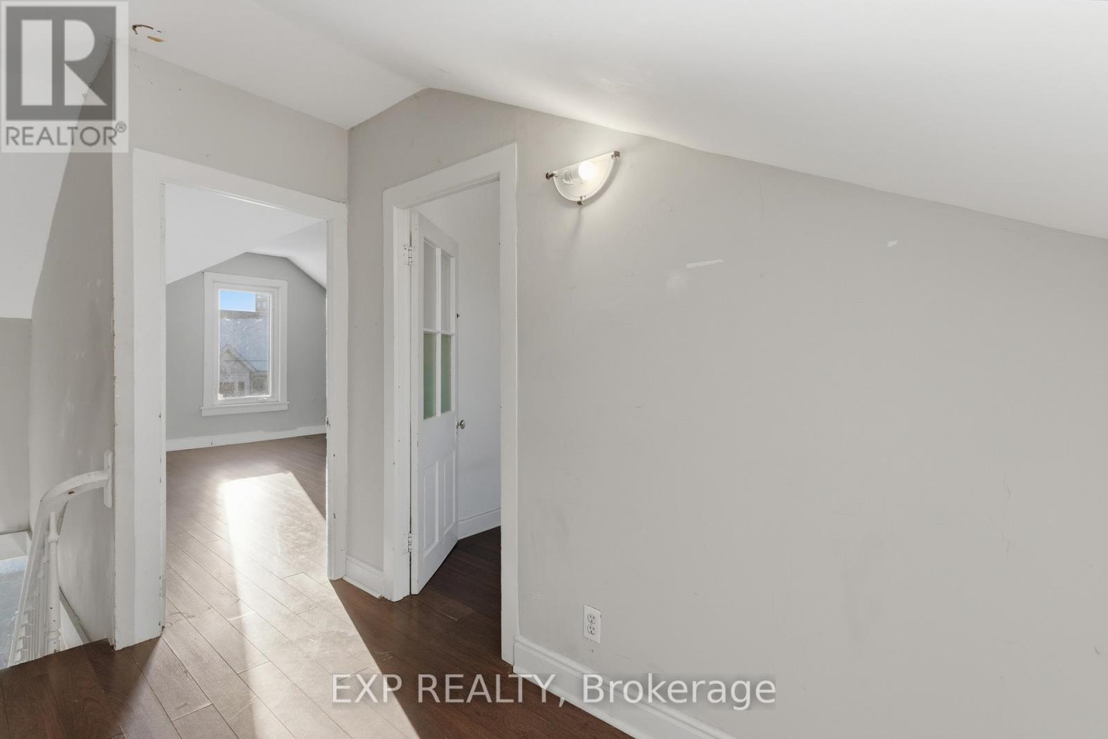 175 King Street, St. Catharines, Ontario  L2R 3J5 - Photo 21 - X12722048