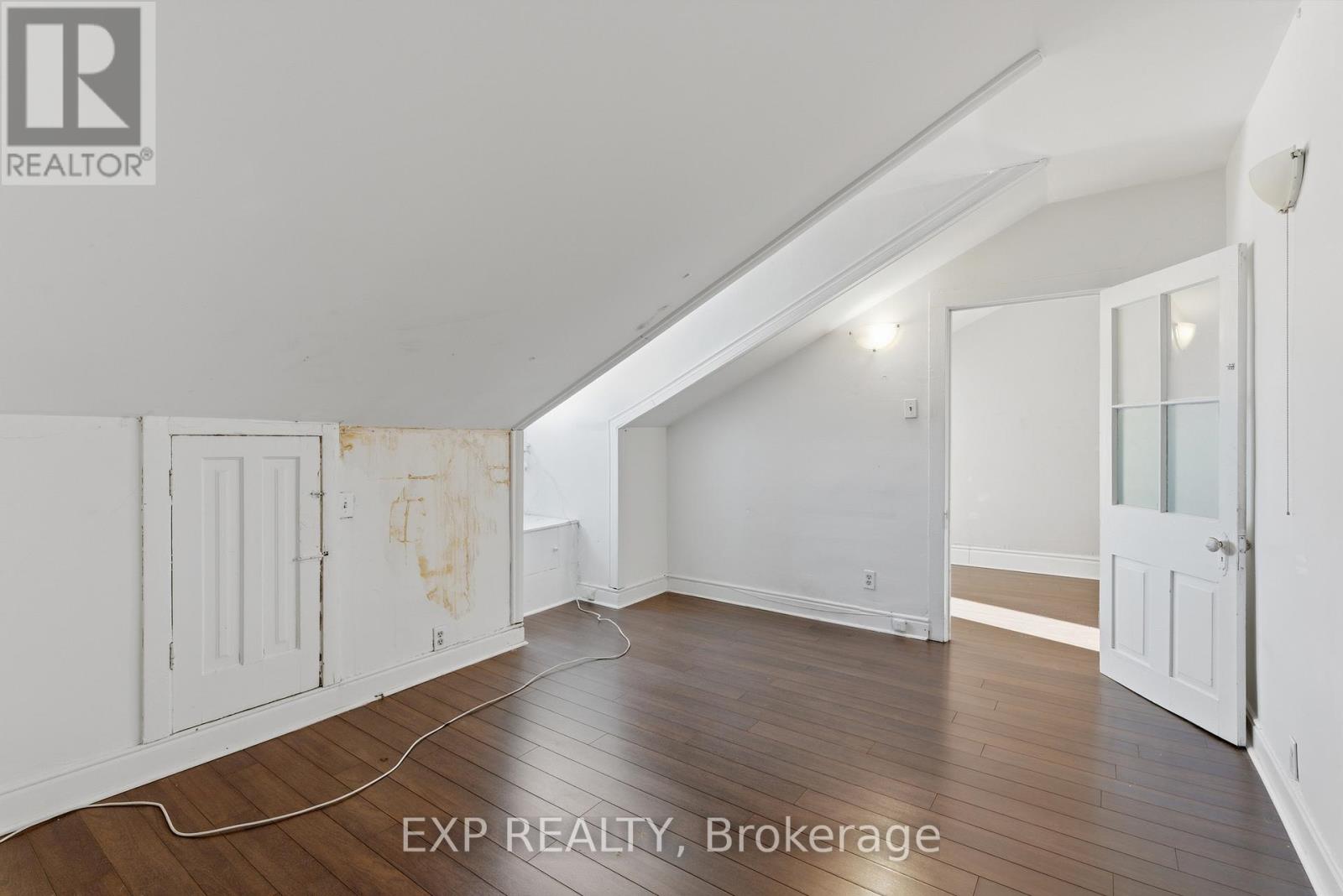 175 King Street, St. Catharines, Ontario  L2R 3J5 - Photo 27 - X12722048