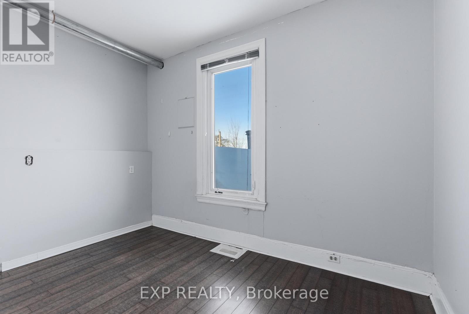 175 King Street, St. Catharines, Ontario  L2R 3J5 - Photo 32 - X12722048