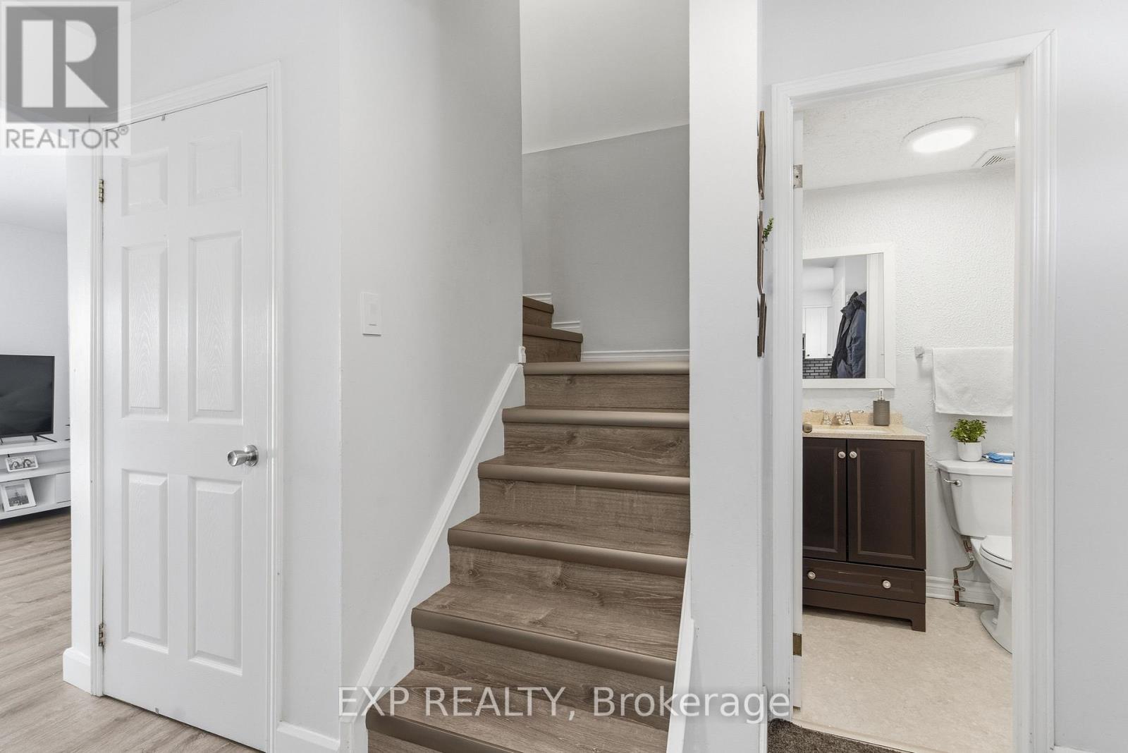 10 - 3322 Addison Avenue, Niagara Falls, Ontario  L2J 3L1 - Photo 8 - X12722072