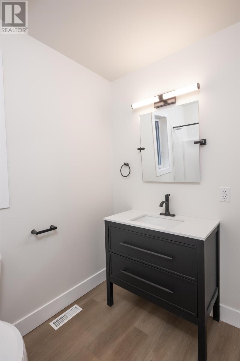 1101 Frederica Street W, Thunder Bay, Ontario  P7E 3Y1 - Photo 26 - TB2600115