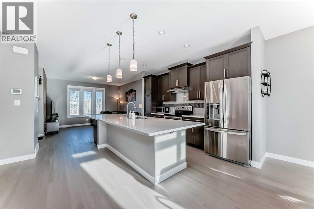 261 River Heights Drive, Cochrane, Alberta  T4C 0W1 - Photo 6 - A2280453