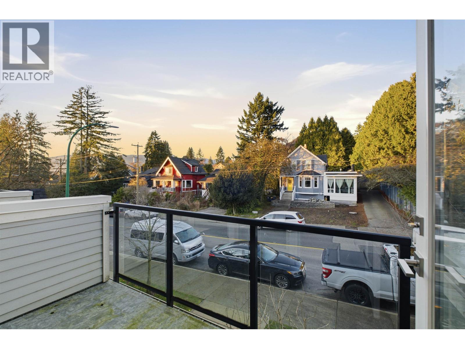 2 115 W Queens Road, North Vancouver, British Columbia  V7N 2K4 - Photo 18 - R3082326