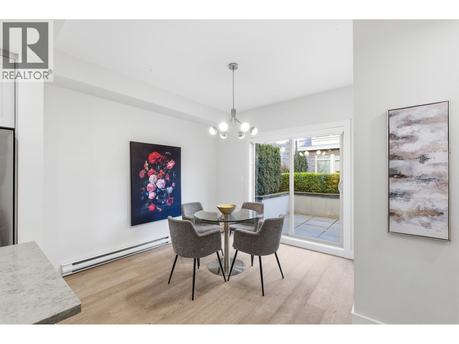 2 115 W Queens Road, North Vancouver, British Columbia  V7N 2K4 - Photo 7 - R3082326