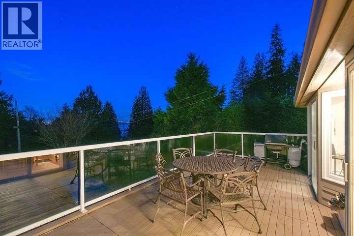 457 Hillcrest Street, West Vancouver, British Columbia  V7V 2L8 - Photo 4 - R3082357