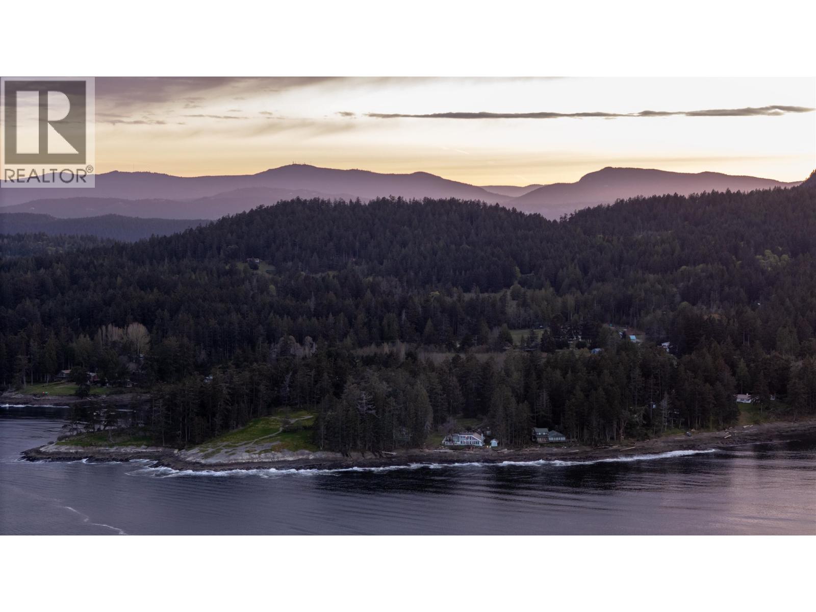 281 Bellhouse Road, Galiano Island, British Columbia  V0N 1P0 - Photo 13 - R3082363