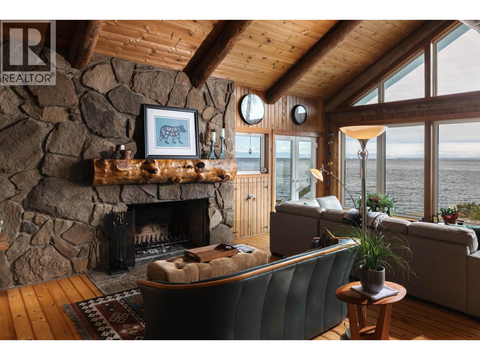 281 Bellhouse Road, Galiano Island, British Columbia  V0N 1P0 - Photo 15 - R3082363