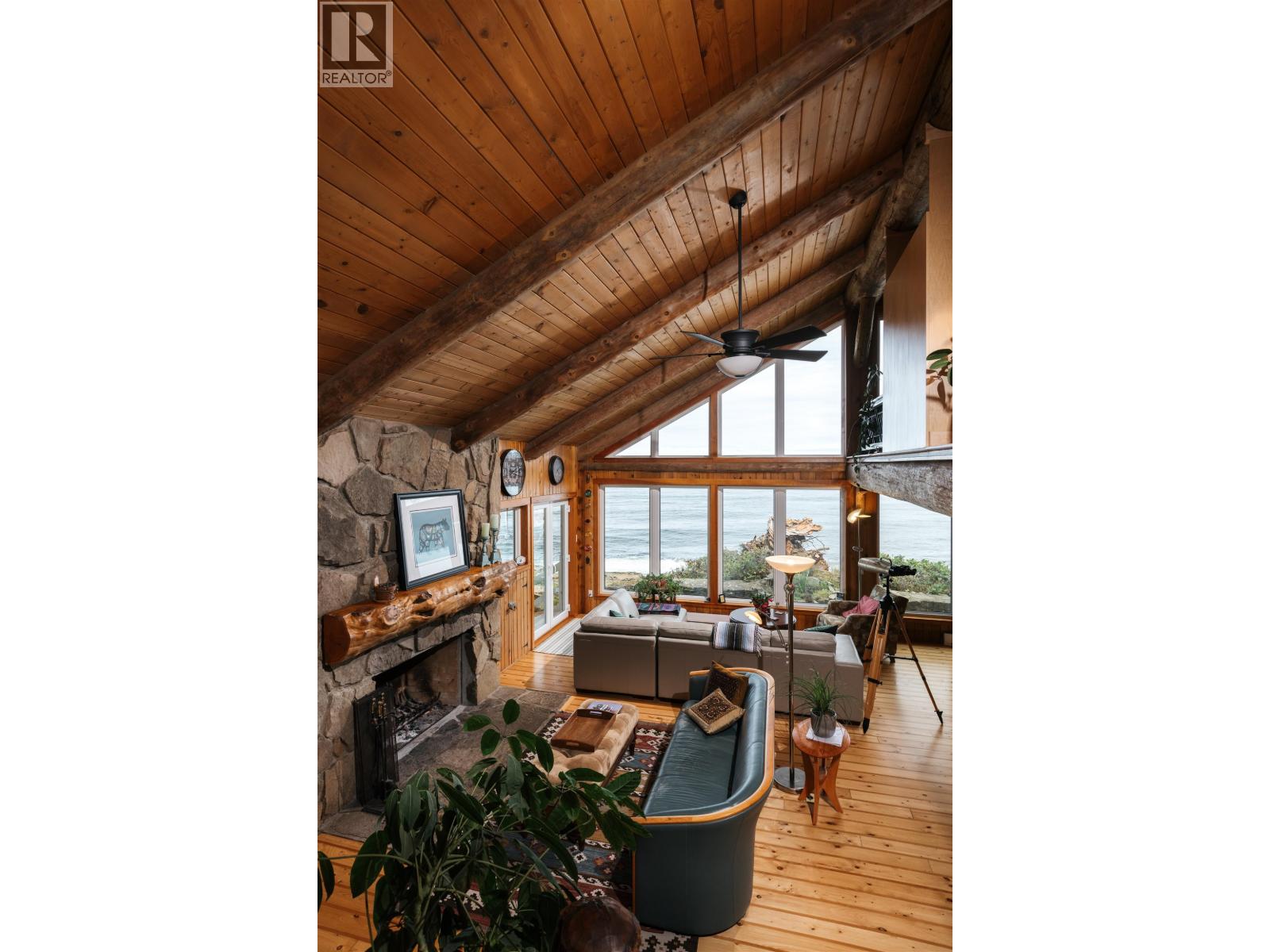 281 Bellhouse Road, Galiano Island, British Columbia  V0N 1P0 - Photo 17 - R3082363