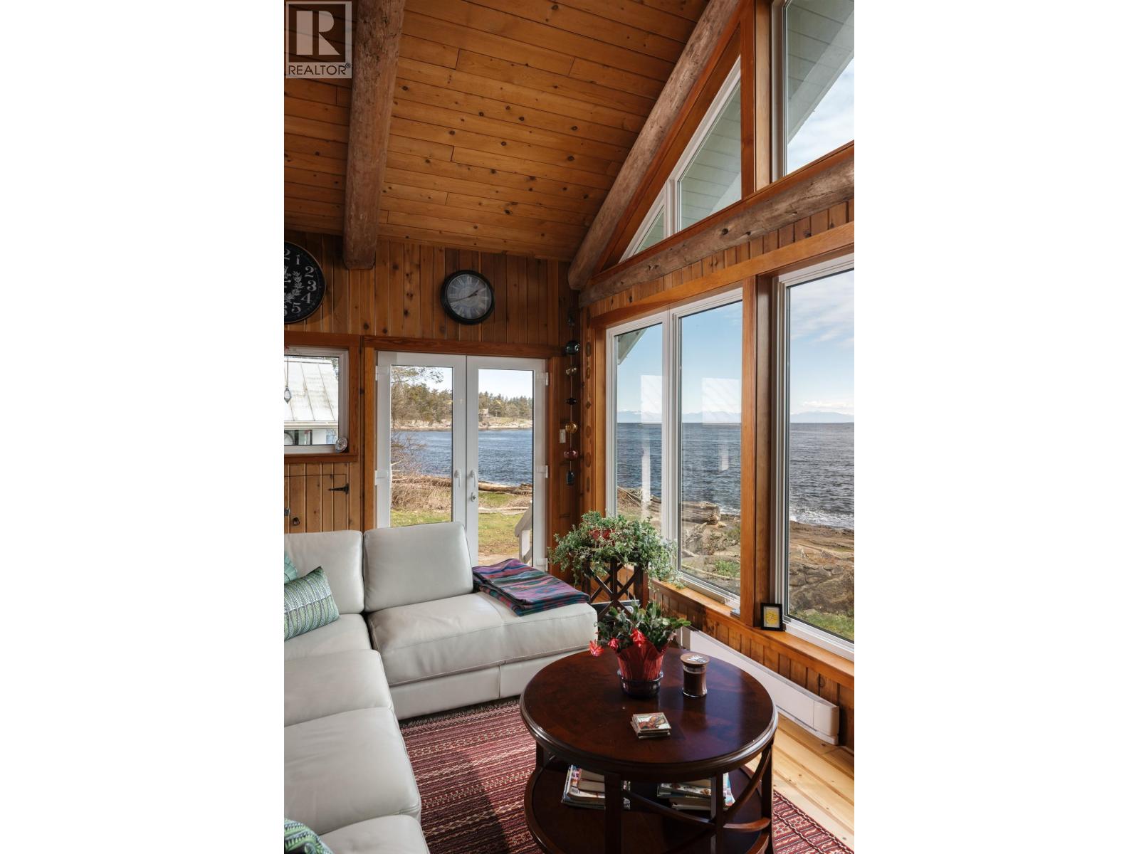 281 Bellhouse Road, Galiano Island, British Columbia  V0N 1P0 - Photo 23 - R3082363