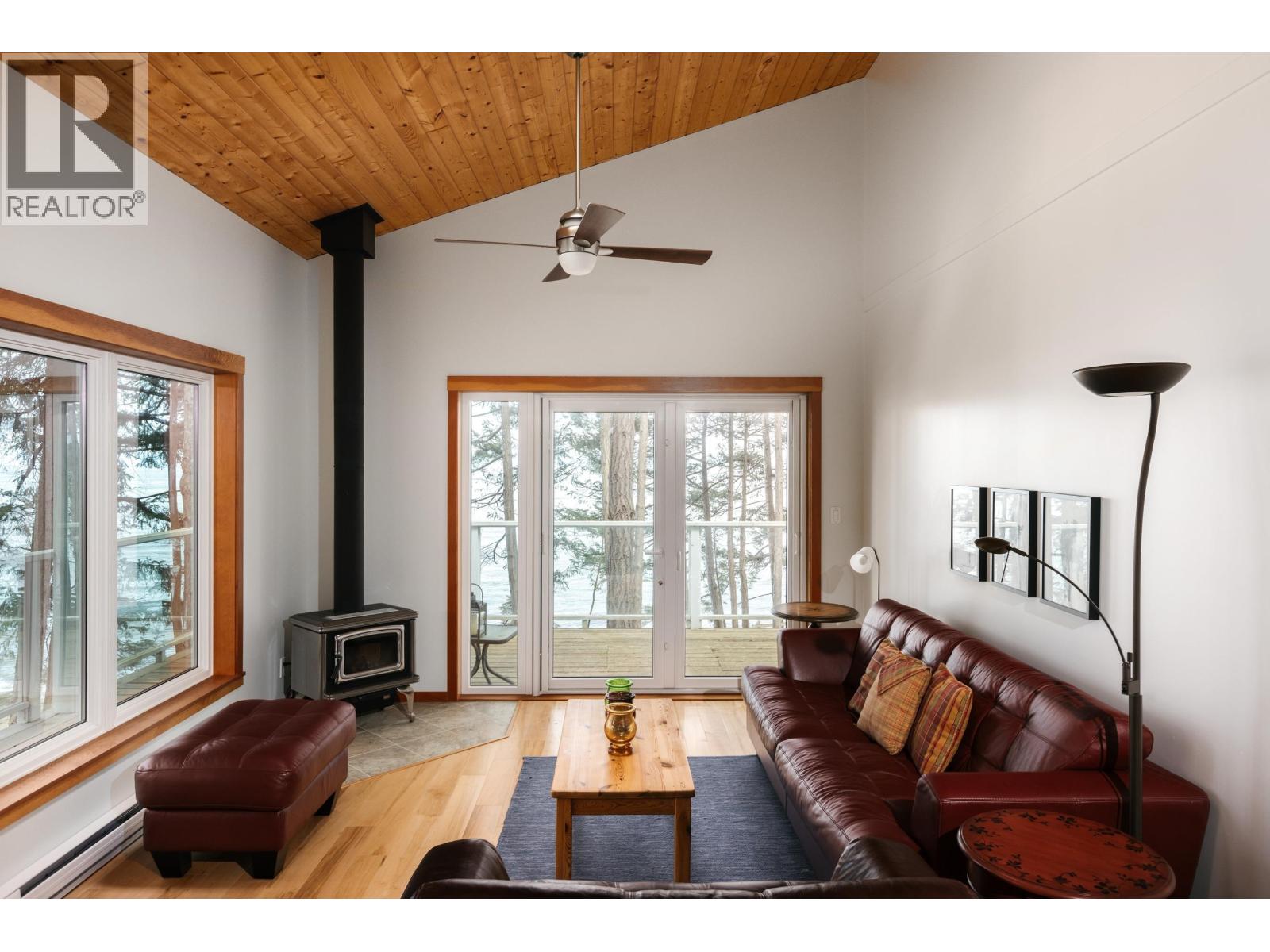 281 Bellhouse Road, Galiano Island, British Columbia  V0N 1P0 - Photo 36 - R3082363