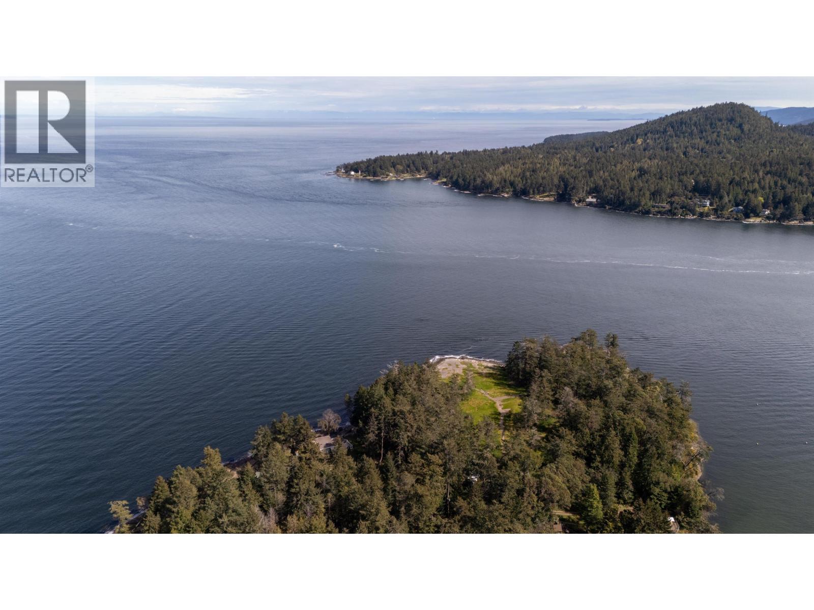 281 Bellhouse Road, Galiano Island, British Columbia  V0N 1P0 - Photo 9 - R3082363