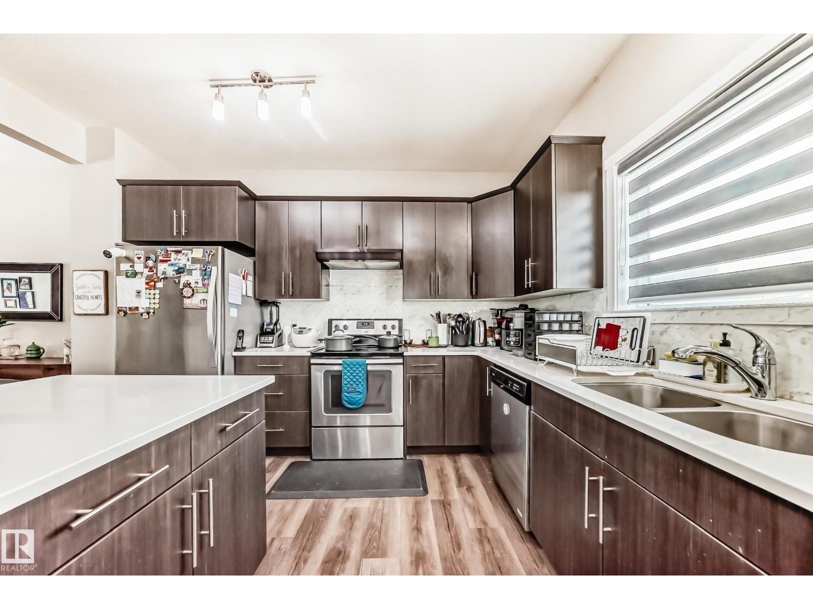 671 Lewis Green Dr Nw, Edmonton, Alberta  T5T 4V9 - Photo 6 - E4467241