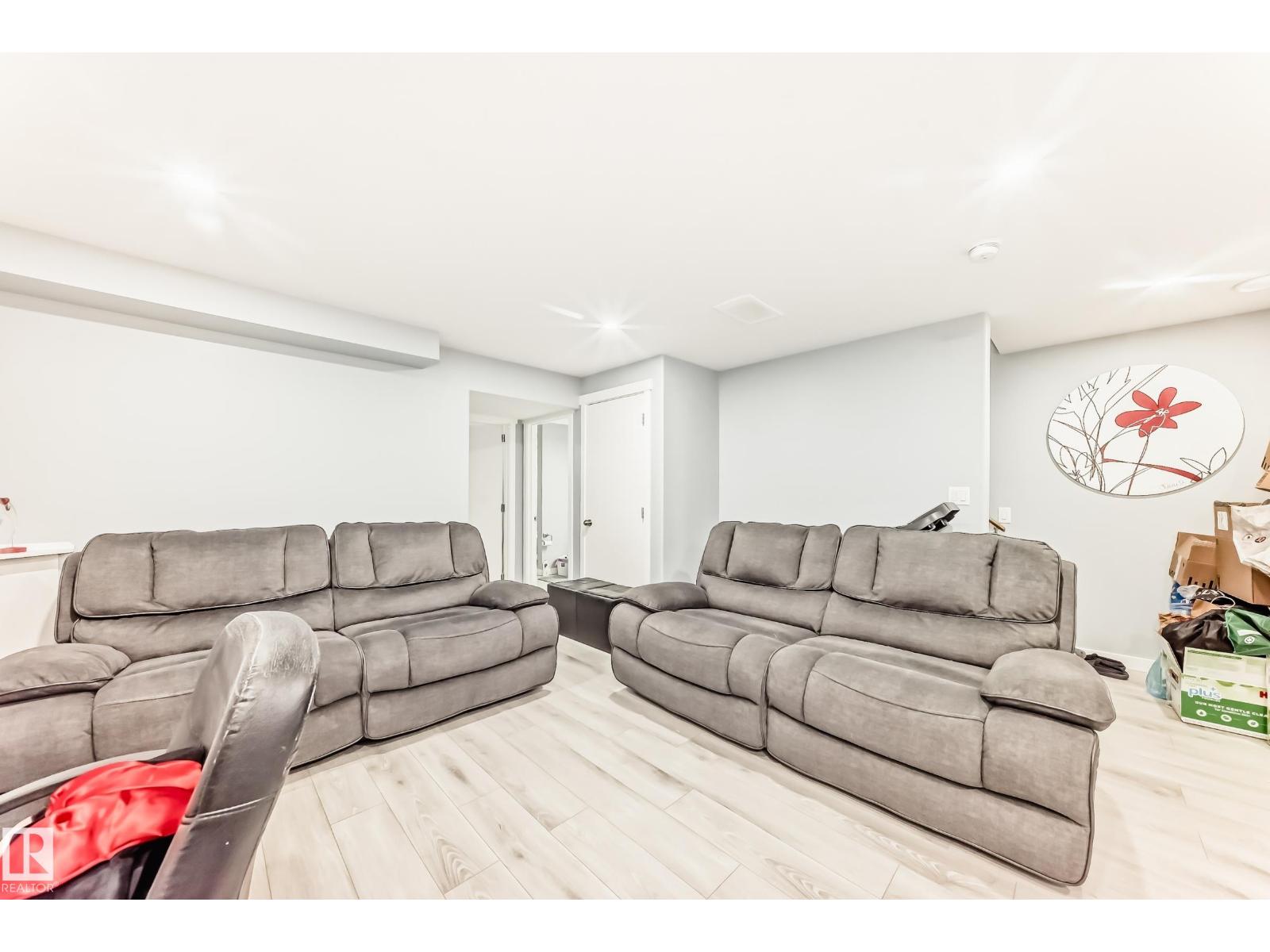 671 Lewis Green Dr Nw, Edmonton, Alberta  T5T 4V9 - Photo 33 - E4467241