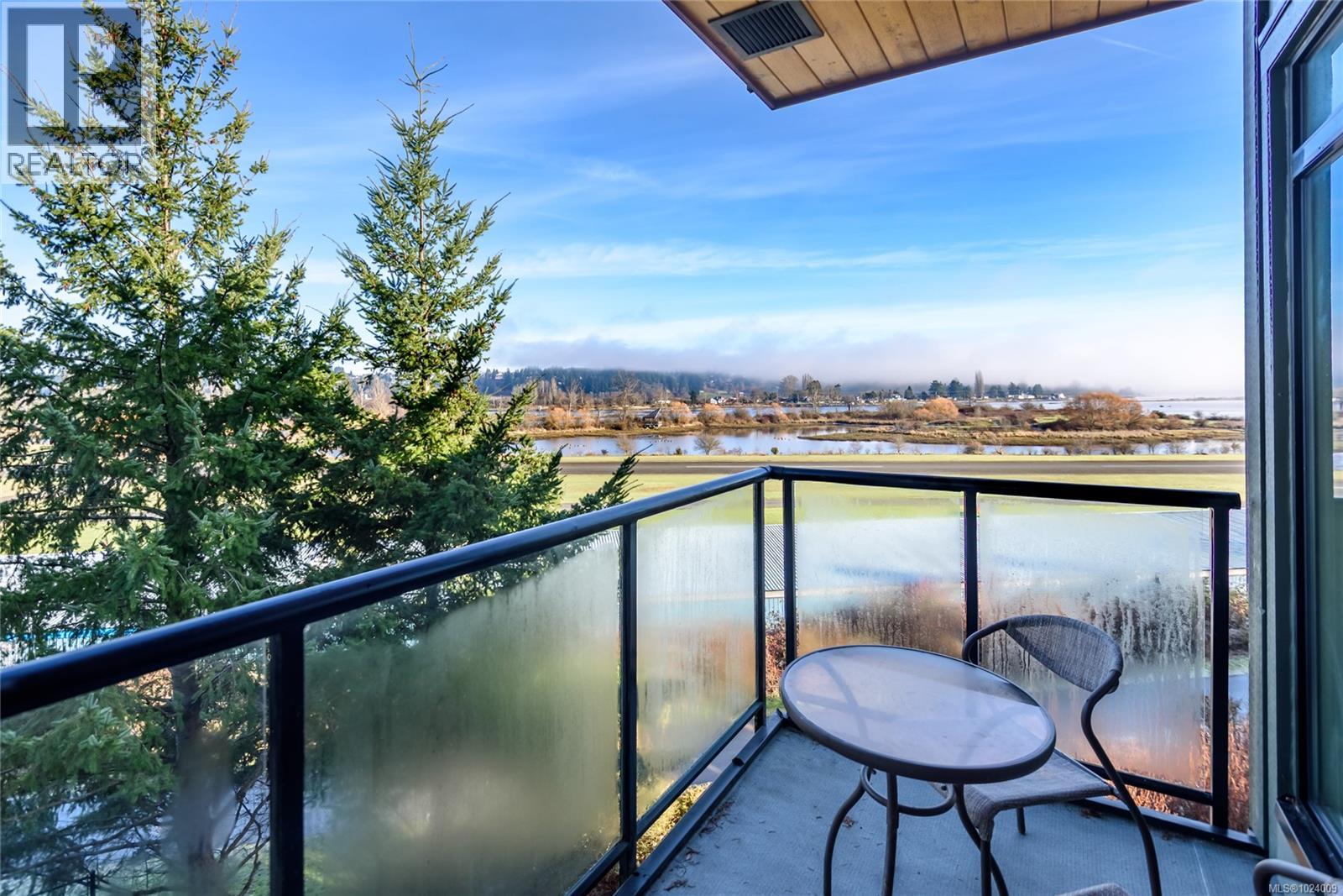 332 2300 Mansfield Dr, Courtenay, British Columbia V9N 3S3 - Photo 30 - 1024009