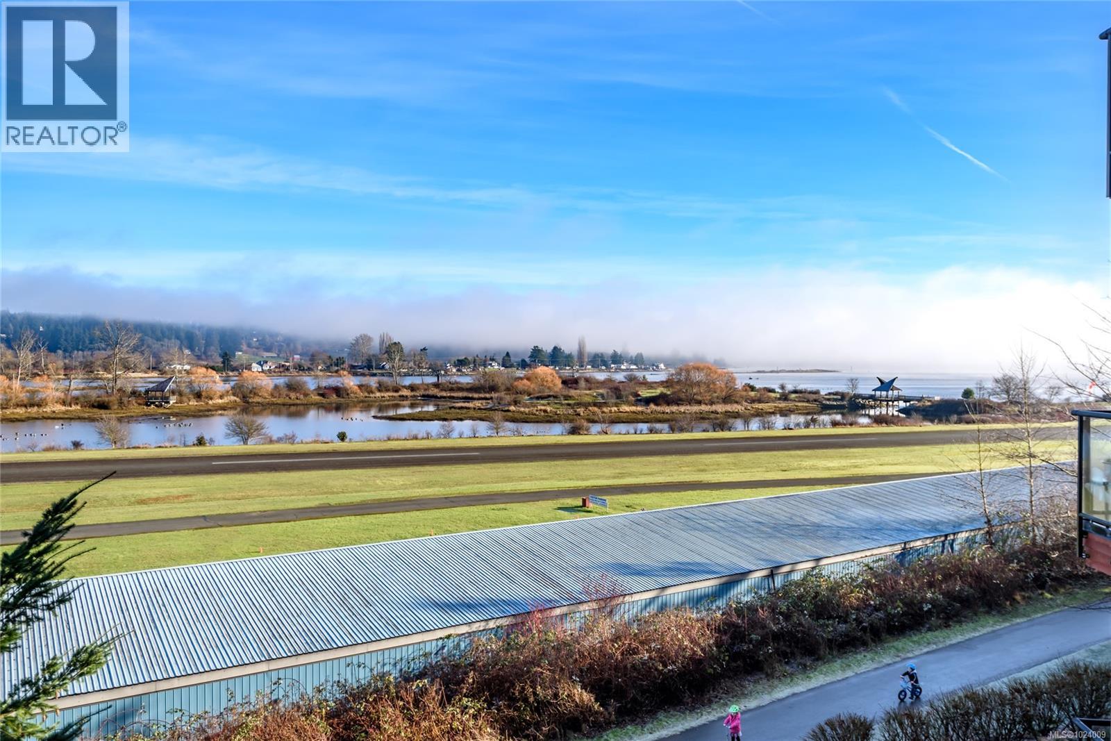 332 2300 Mansfield Dr, Courtenay, British Columbia V9N 3S3 - Photo 32 - 1024009