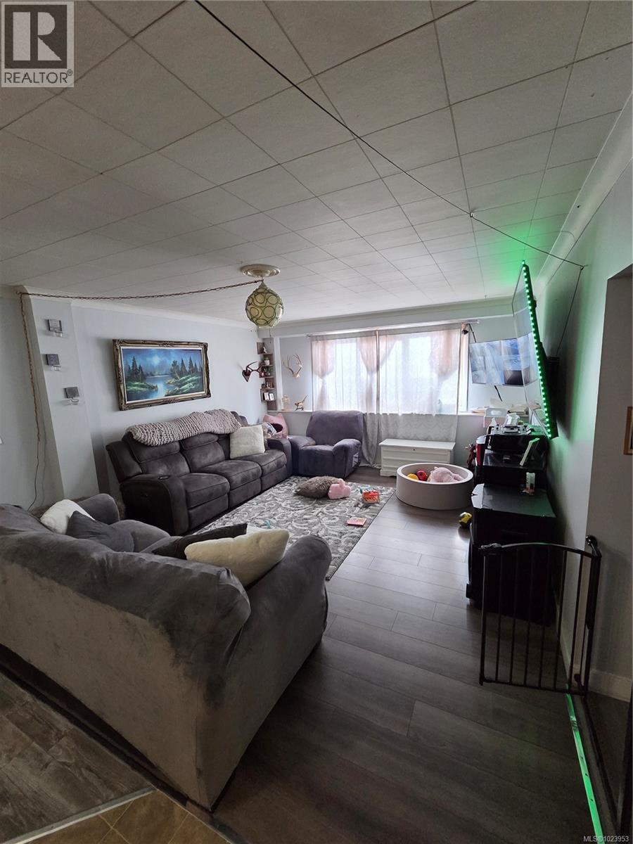 4824 Bute St, Port Alberni, British Columbia  V9Y 3M4 - Photo 3 - 1023953