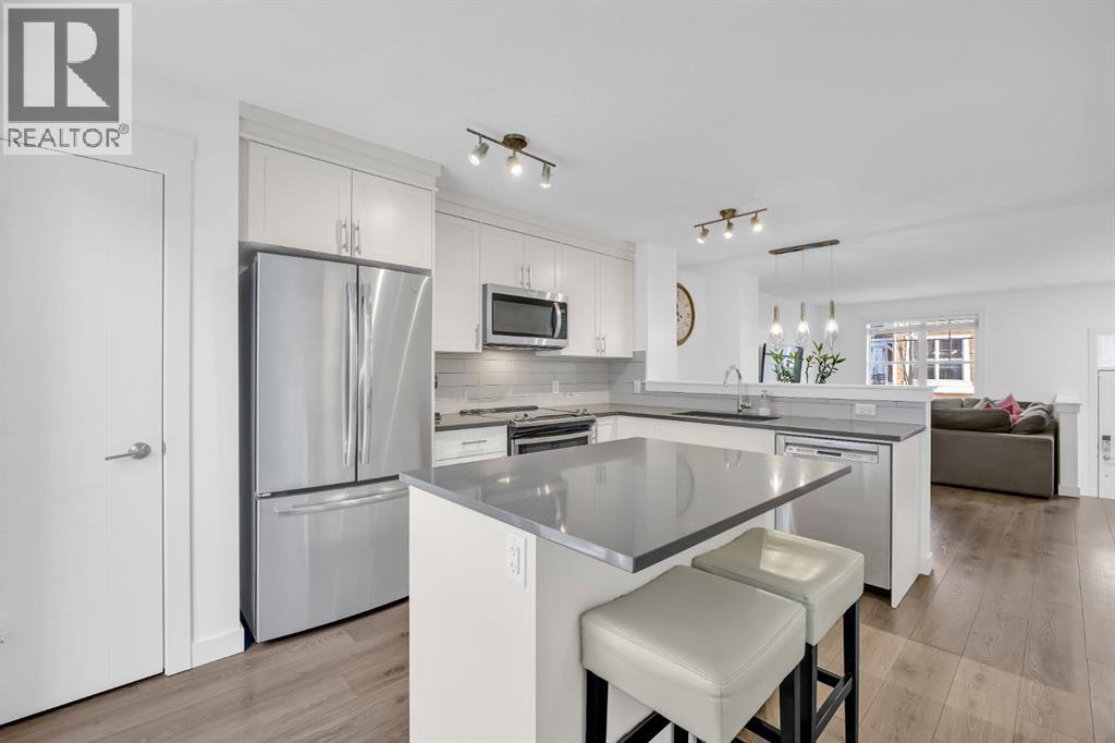 623 Cranbrook Walk Se, Calgary, Alberta  T3M 2V5 - Photo 1 - A2280967