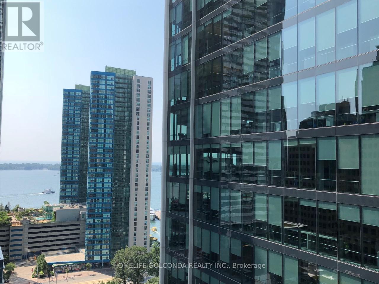 1811 - 100 Harbour Street, Toronto, Ontario  M5J 0B5 - Photo 12 - C12722050