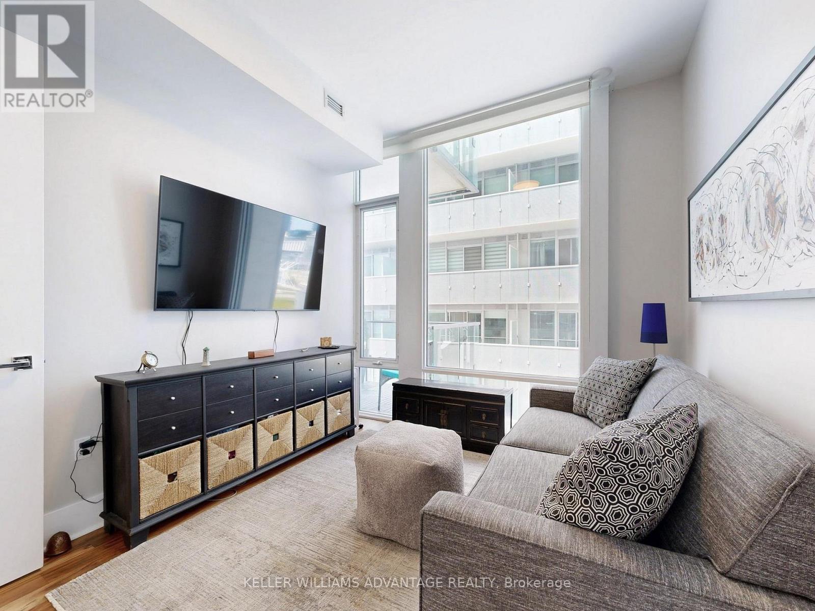 401 - 29 Queens Quay E, Toronto, Ontario  M5E 0A4 - Photo 24 - C12722100