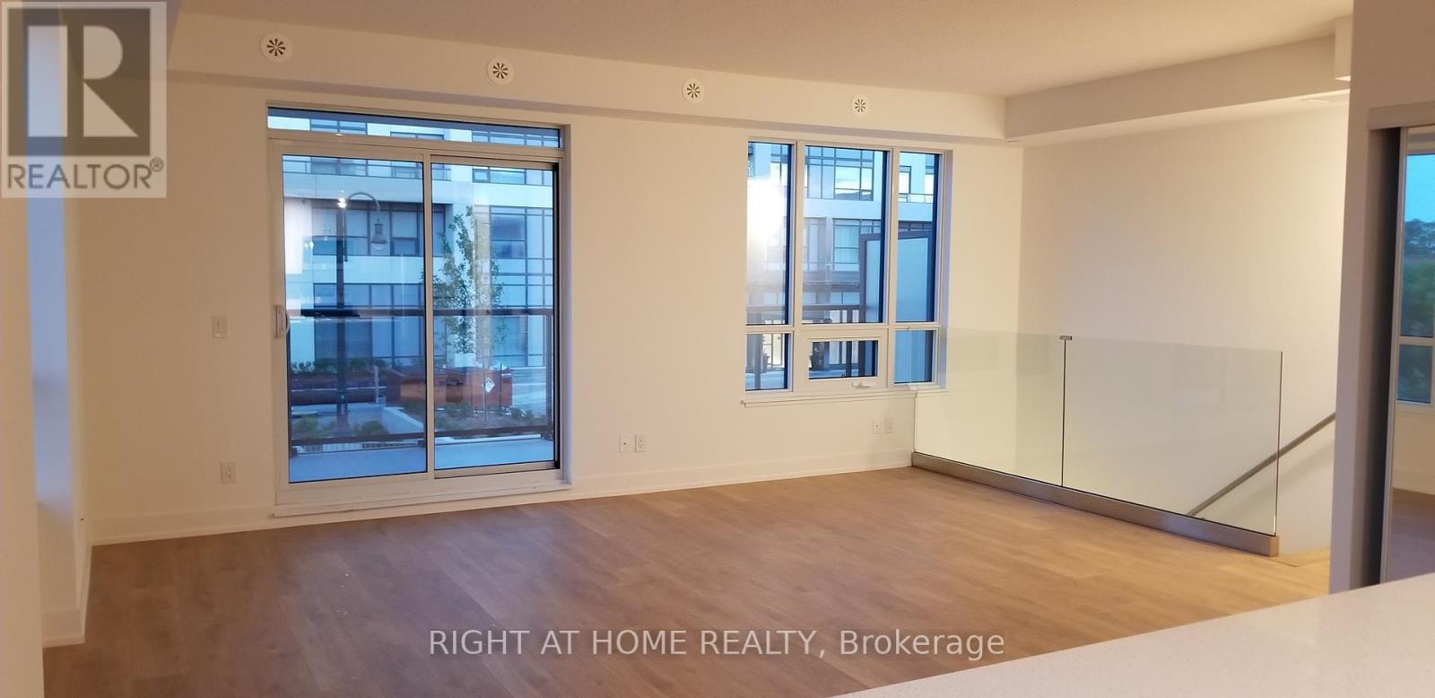 22 - 1245 Bayly Street, Pickering, Ontario  L1W 0B5 - Photo 5 - E12722058