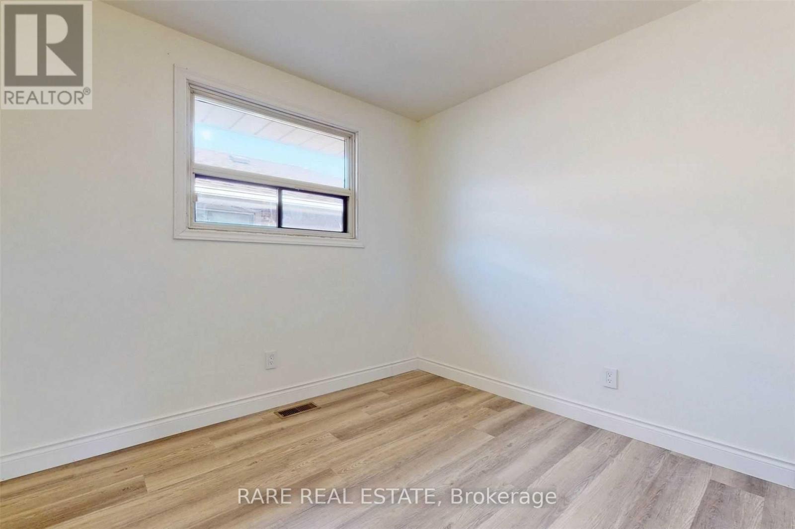 #main - 346 Conant Street, Oshawa, Ontario  L1H 3S6 - Photo 18 - E12722104