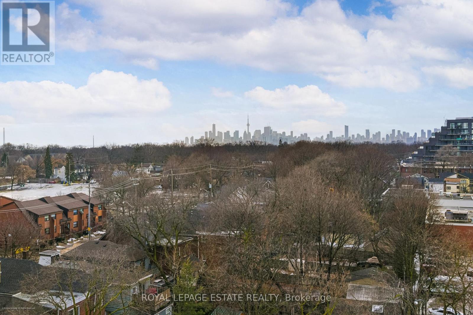 702 - 286 Main Street, Toronto, Ontario  M4C 0B3 - Photo 18 - E12722122